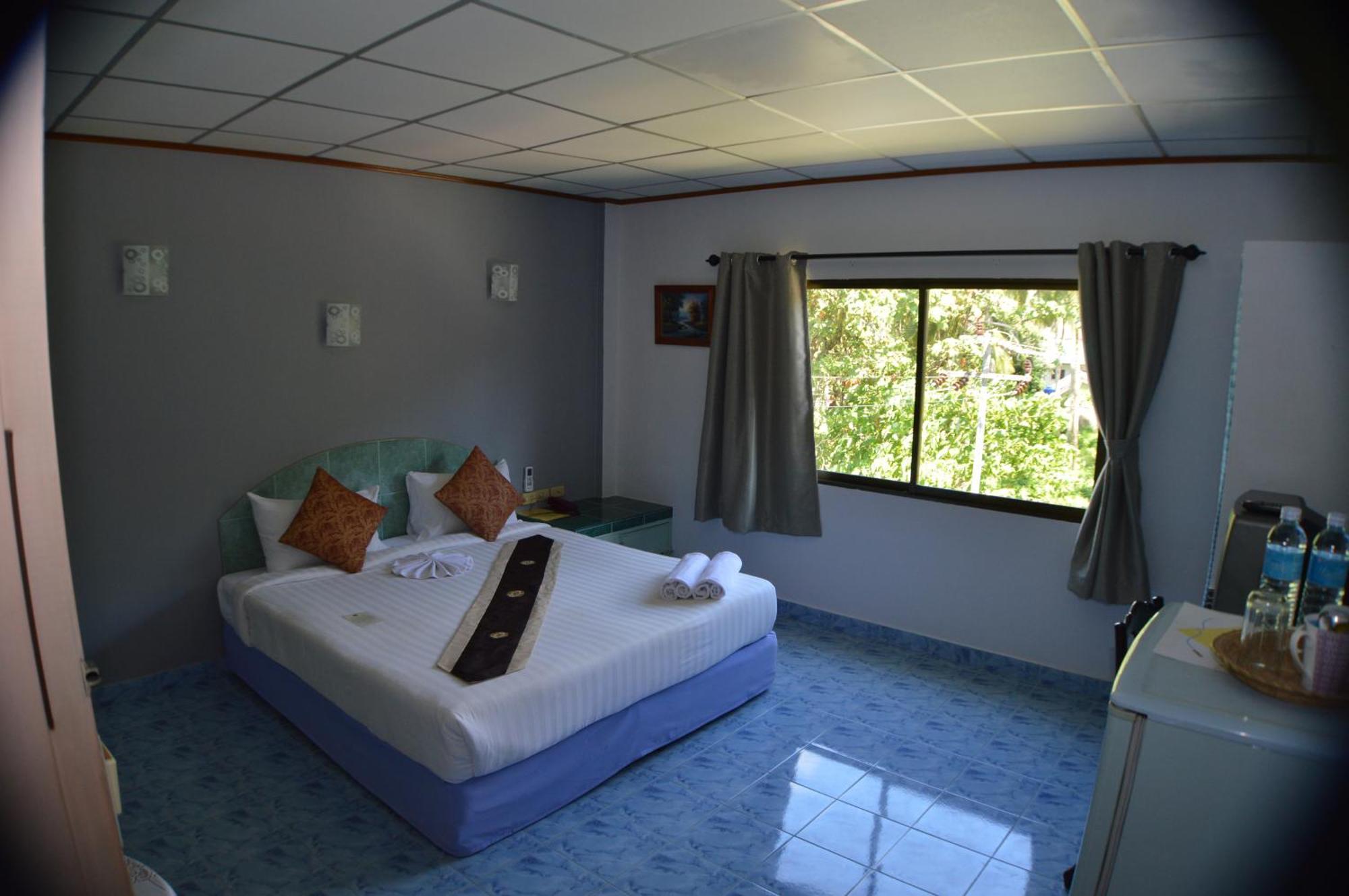 Seabreeze Inn Karon الغرفة الصورة